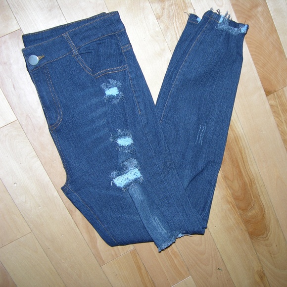 📦 Free Shipping! 📦   High Waist Distressed Denim Pencil Jeans - Picture 2 of 7